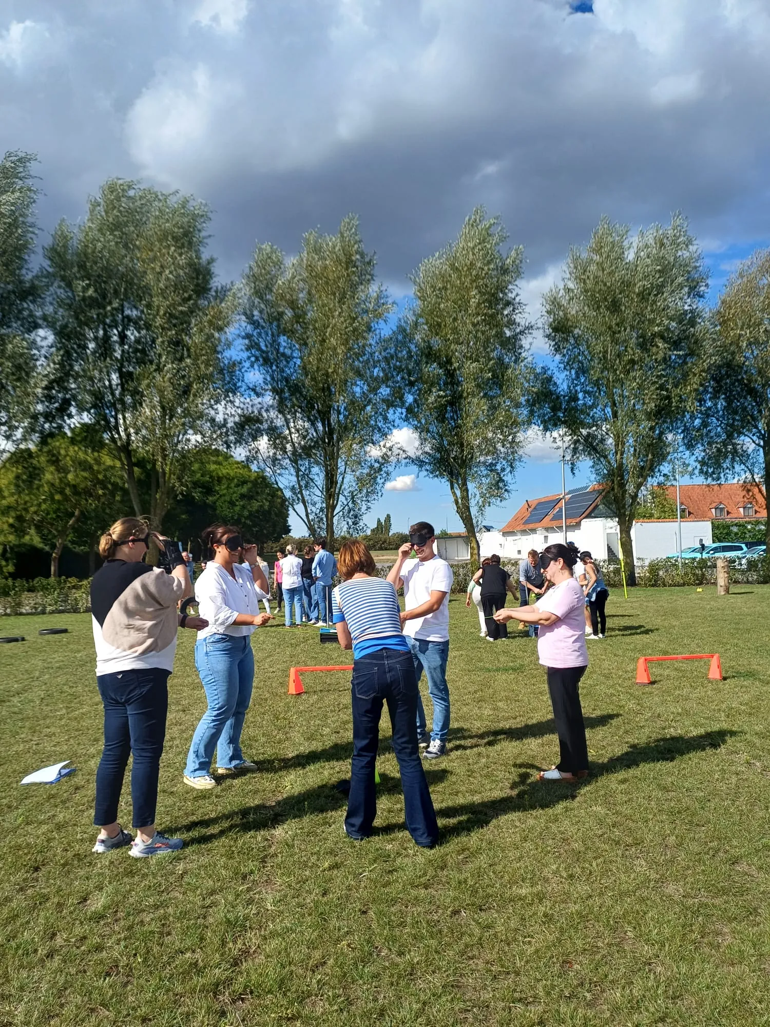 Wie is de saboteur? sfeerbeeld 3